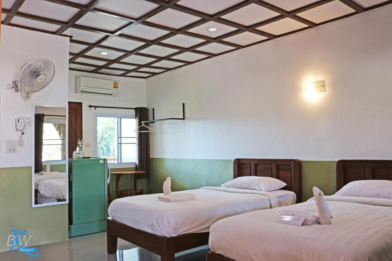 Baan Khue Wieng Resort Mae Sariang Bagian luar foto