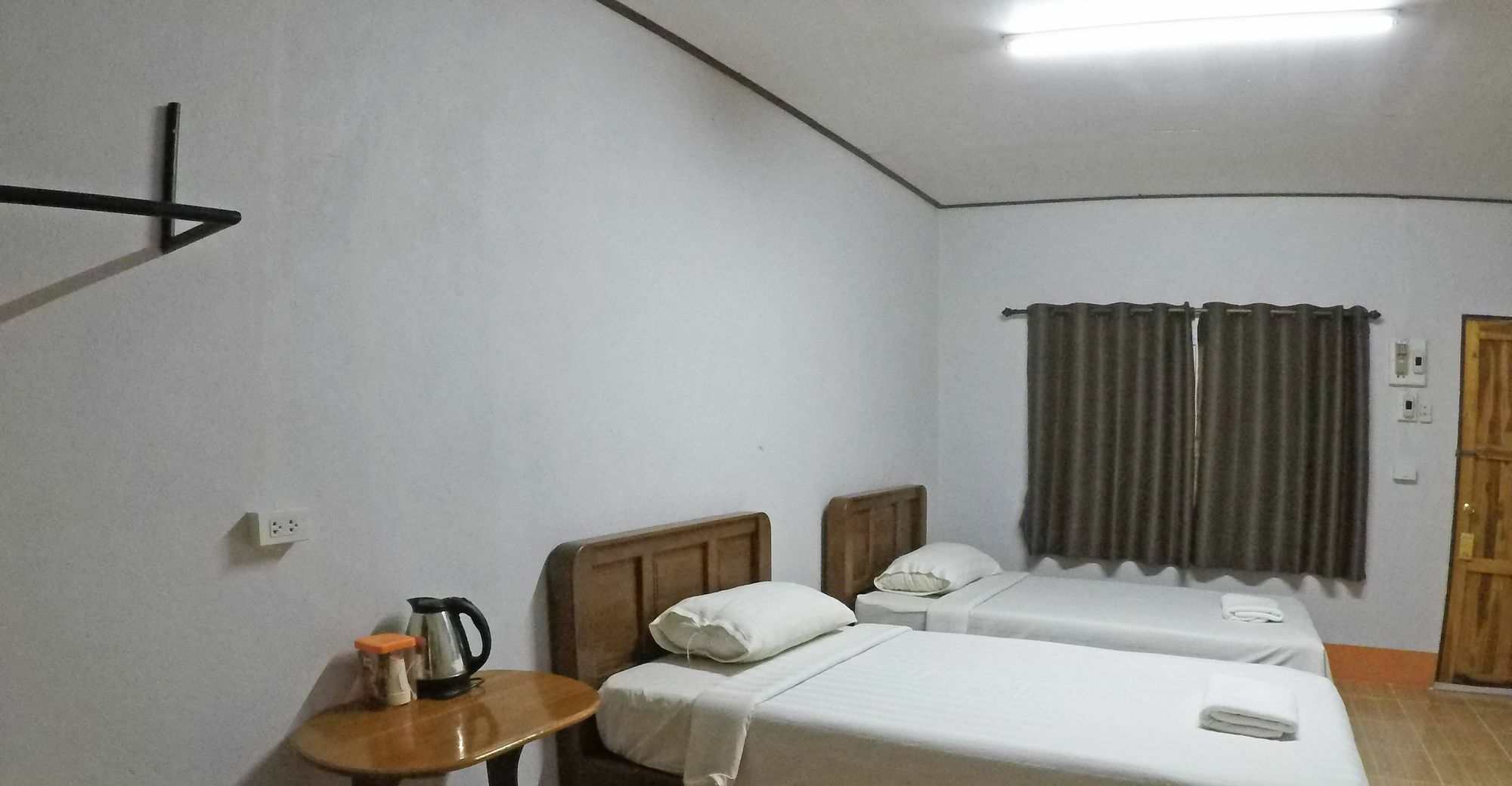 Baan Khue Wieng Resort Mae Sariang Bagian luar foto