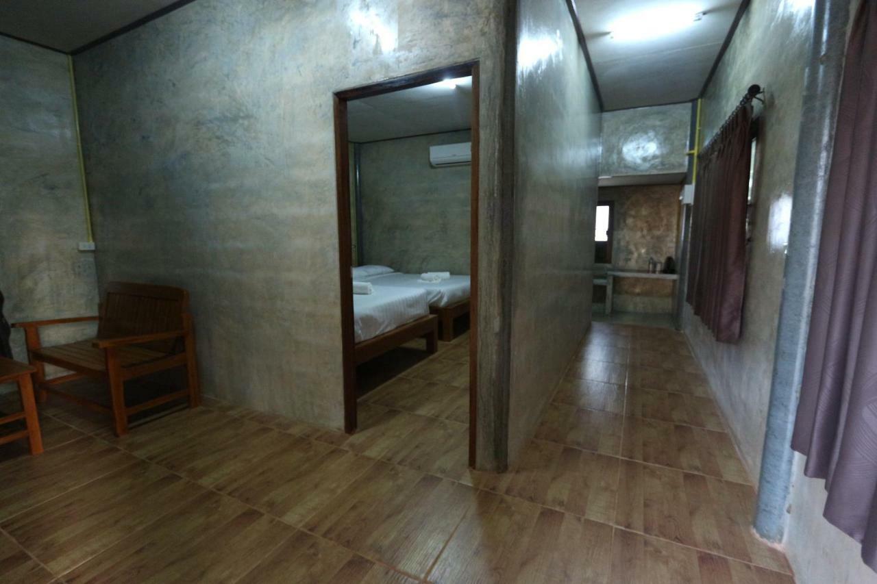 Baan Khue Wieng Resort Mae Sariang Bagian luar foto